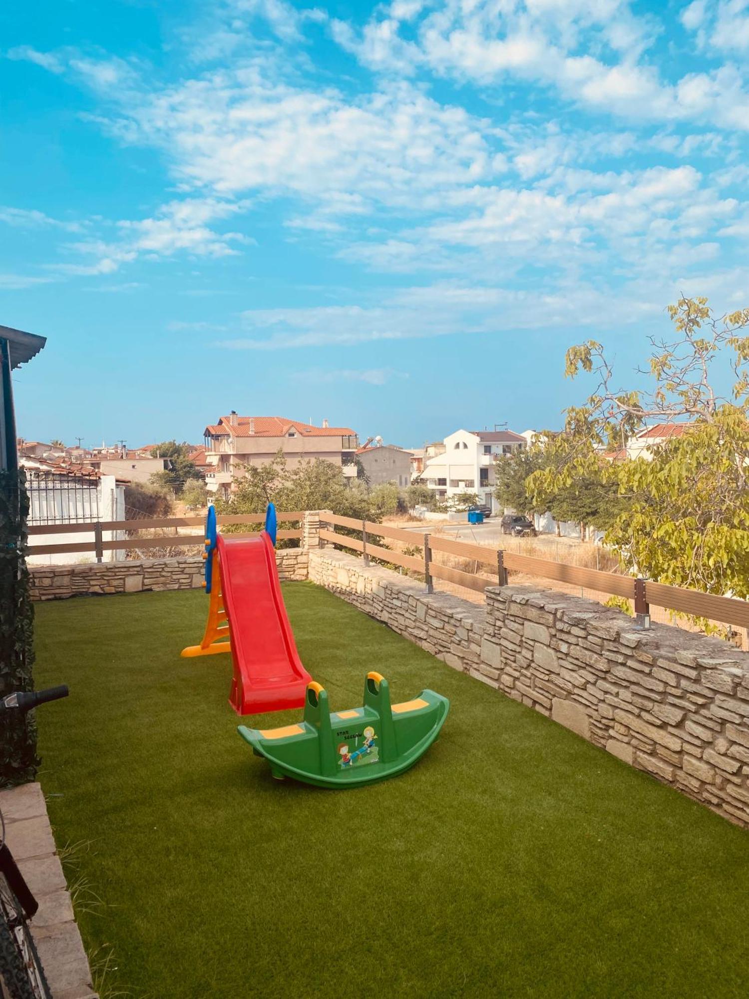 Comfort Apartments Limenaria  Bagian luar foto